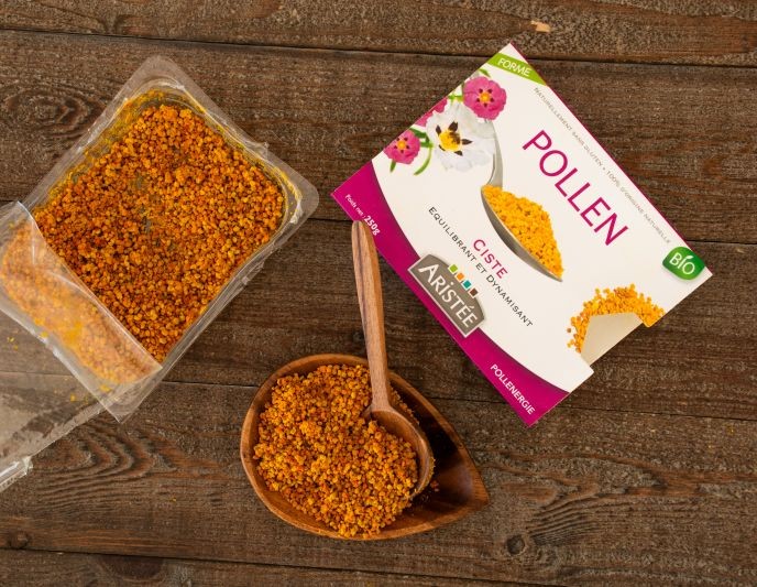 Pollen frais de ciste pour la peau