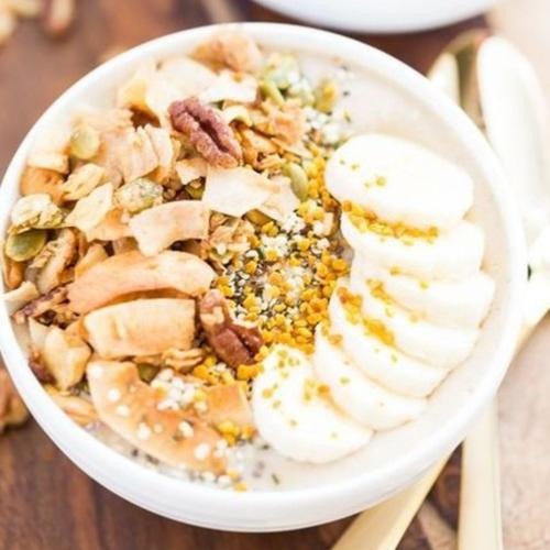Smoothie bowl cocos au pollen de ciste